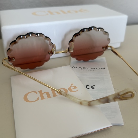 Chloe Sunglasses, New - Picture 13 of 14